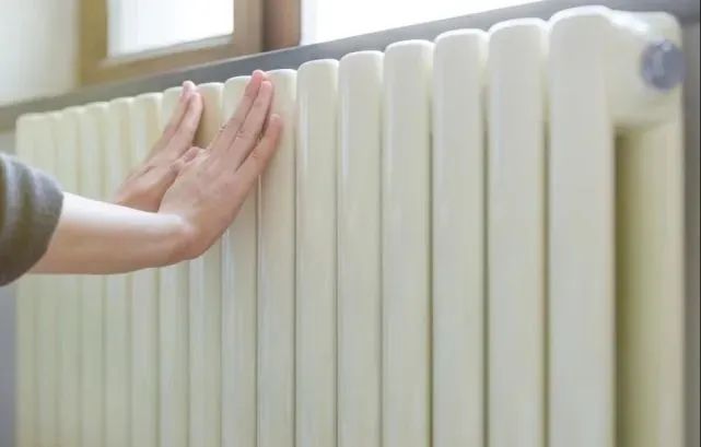 好糾結！Pick暖氣片還是地暖？